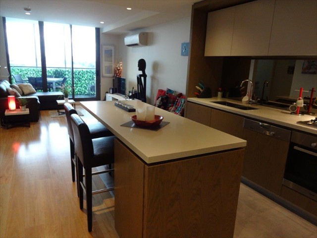 EDEN: Modern kitchen, stone bench tops w/ kitchen island